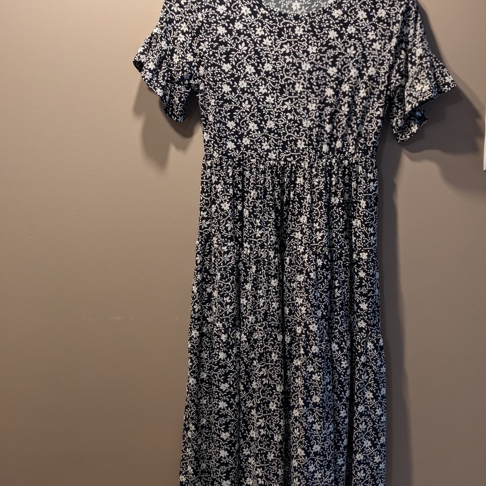 J.M. Fleurette Petite floral dress